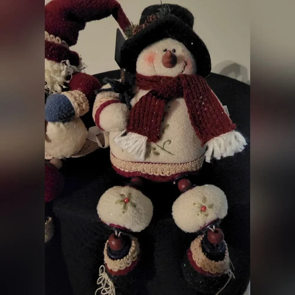 Set of 2 - Plush Santa & Snowman Sitting with Dangle Legs (Beads and Buttons)